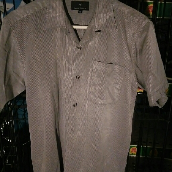 Shirt - Picture 2 of 3